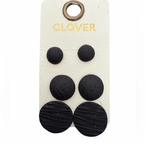 Clover Black Textured Button earrings Set